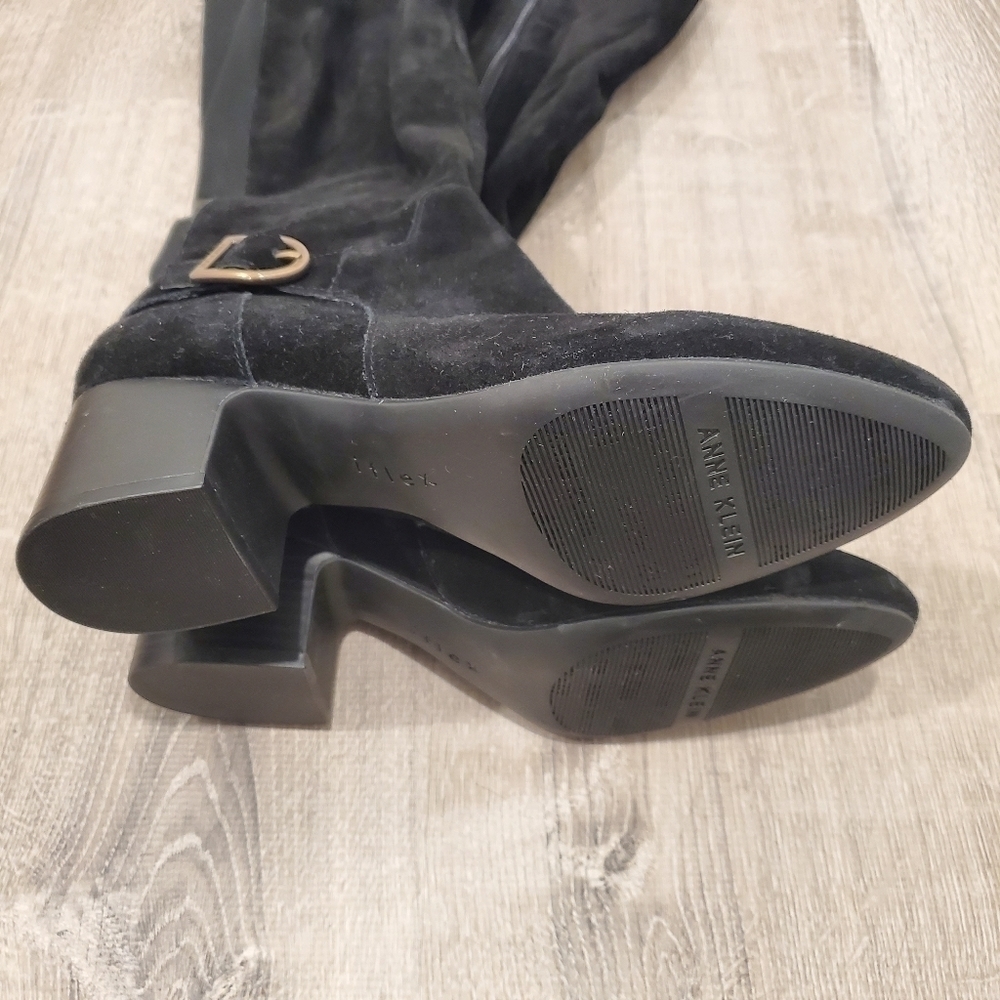 Anne Klein Honesty Black Suede Boots Size 7.5 - Picture 5 of 7